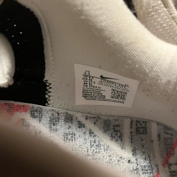 Kobe 5 Alternate Bruce Lees Men US 9.5 - Picture 3 of 8